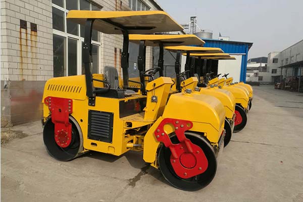 <a href='http://www.sinotranshz.com' target='_blank'>壓路機</a> <a href='http://www.sinotranshz.com' target='_blank'>壓路機</a>