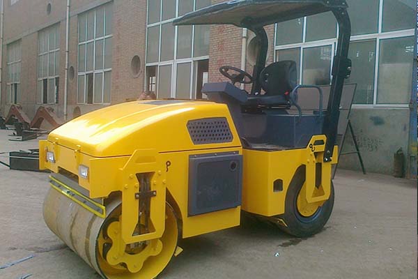 <a href='http://www.sinotranshz.com' target='_blank'>壓路機</a> <a href='http://www.sinotranshz.com' target='_blank'>壓路機</a>